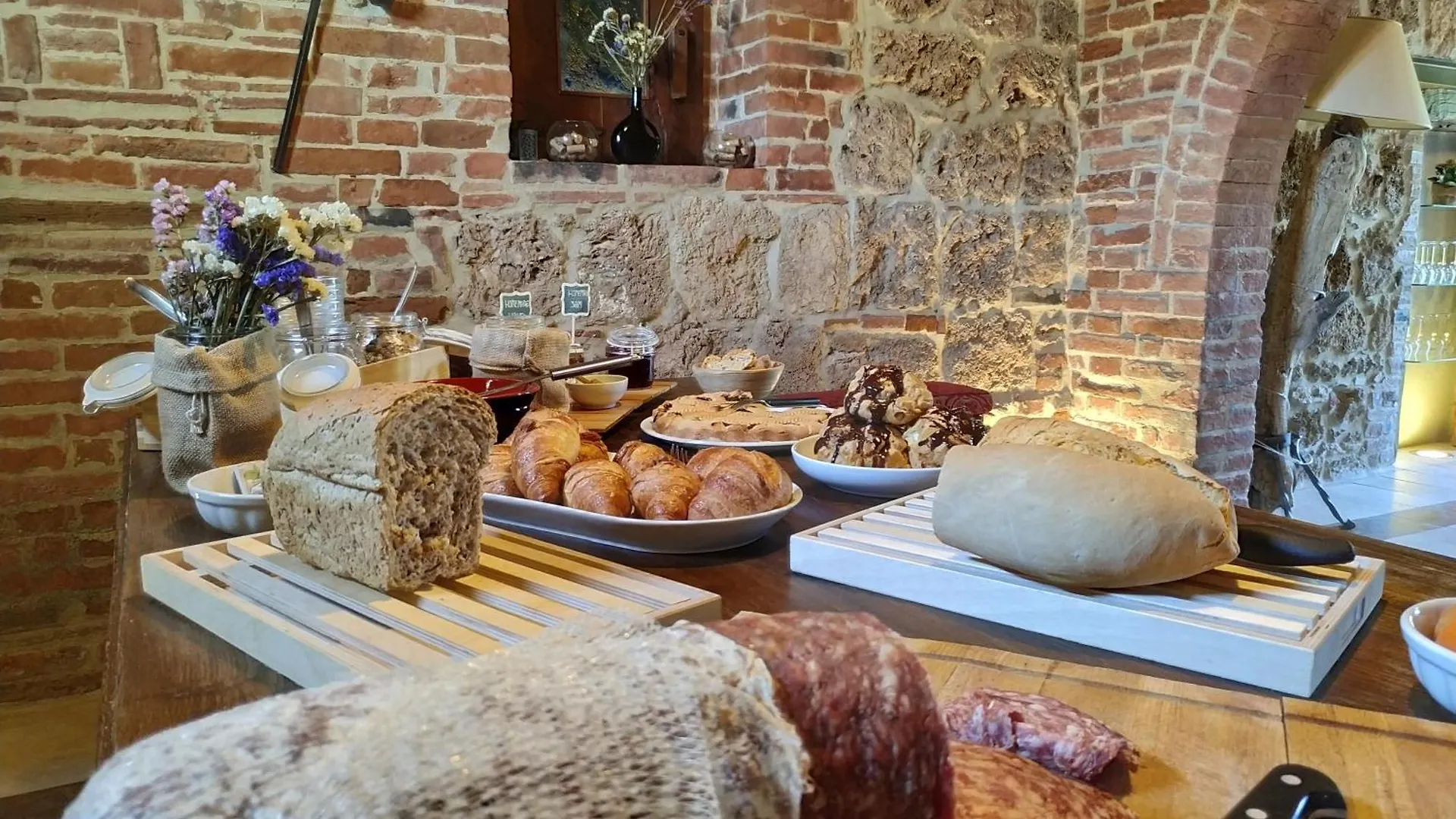 Wild Agriturismo Podere Della Bruciata Chiusi 0*,  İtalya