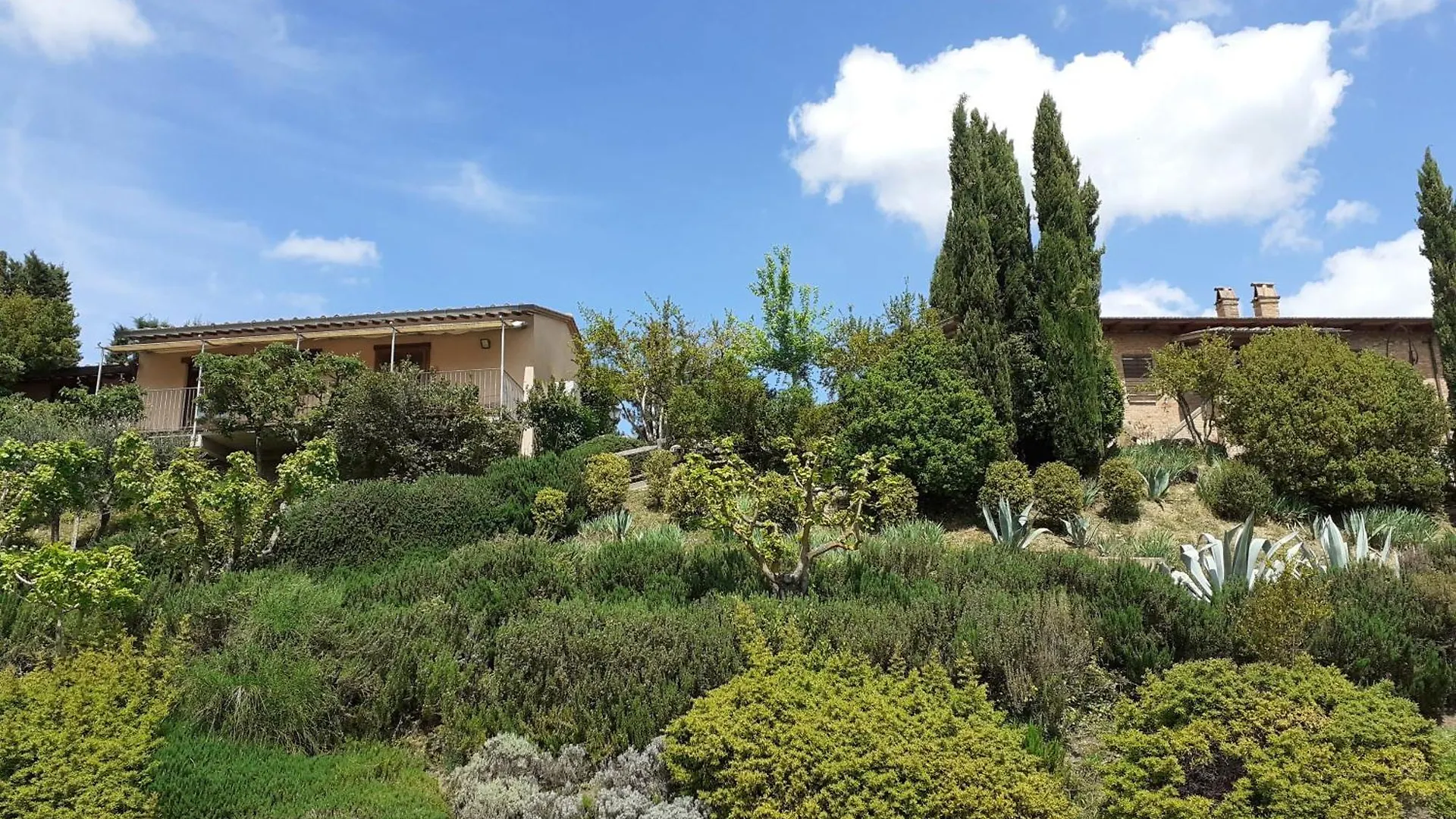 Wild Agriturismo Podere Della Bruciata Chiusi 0*,